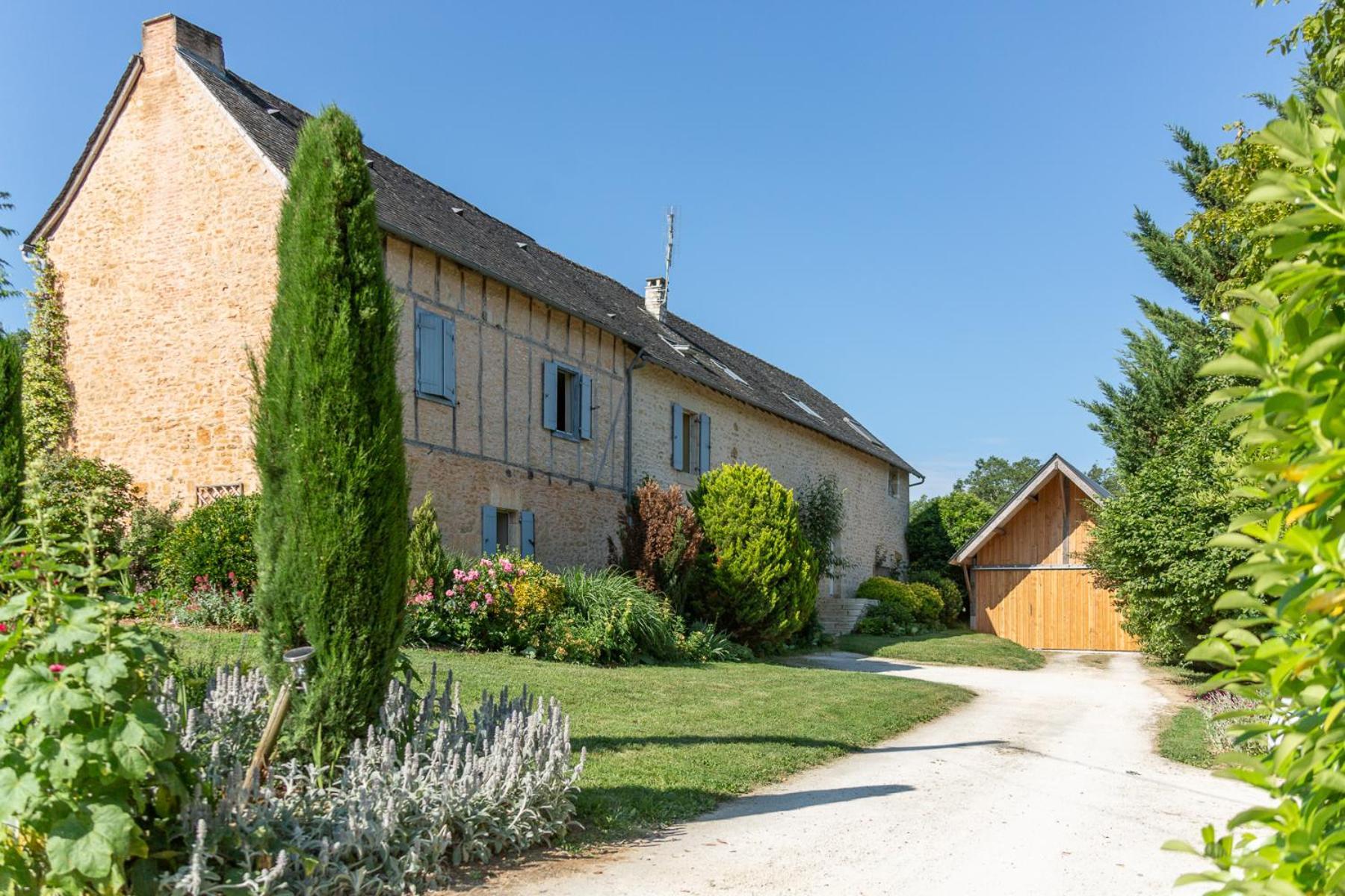 Maison D'Hotes La Maison De Leopold Terrasson Luaran gambar